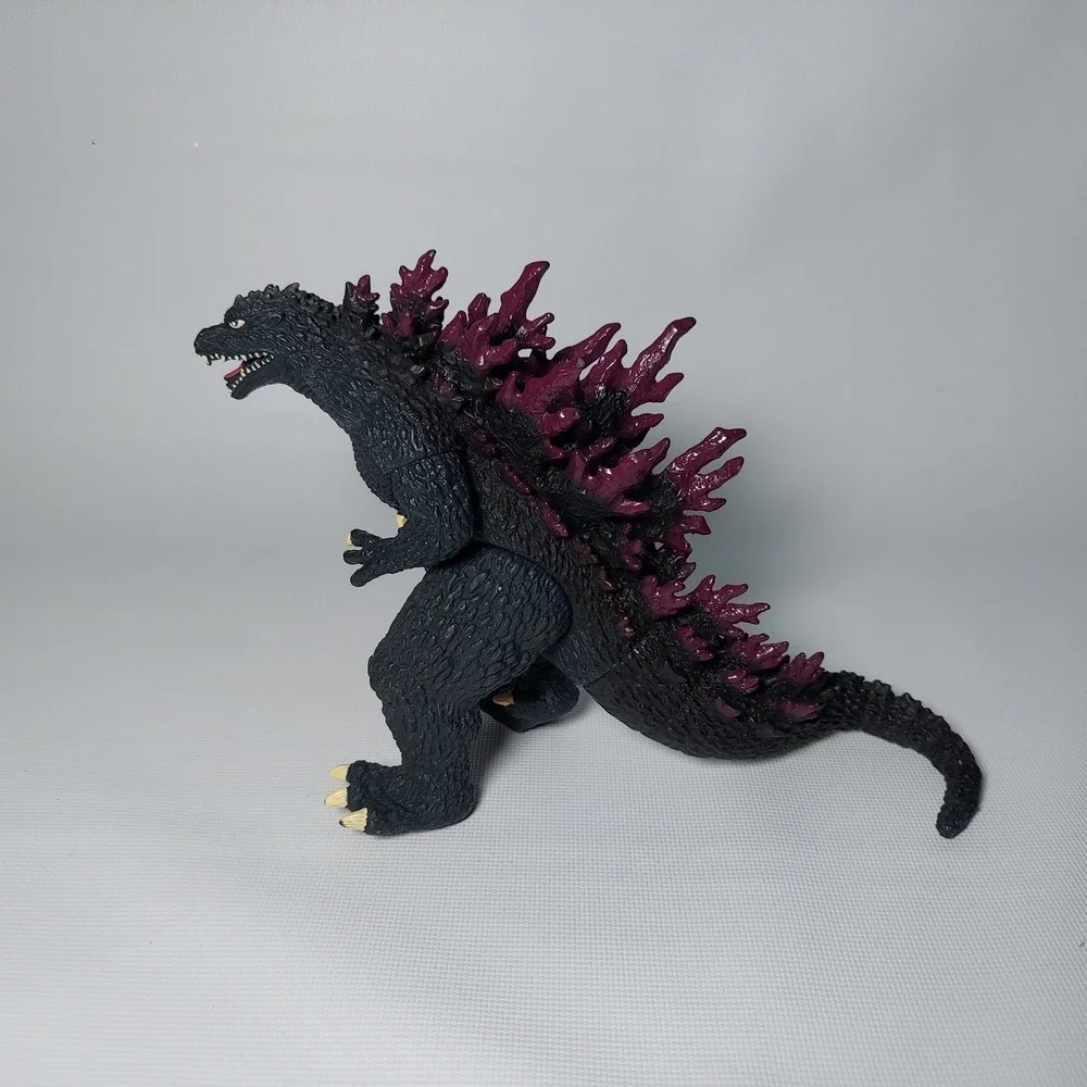 Bandai Namco godzilla 2000